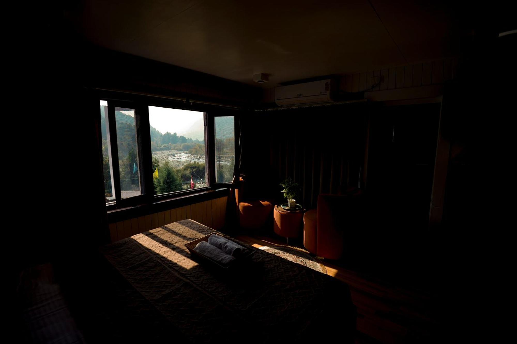 Walisons Peace Resort Pahalgām Esterno foto