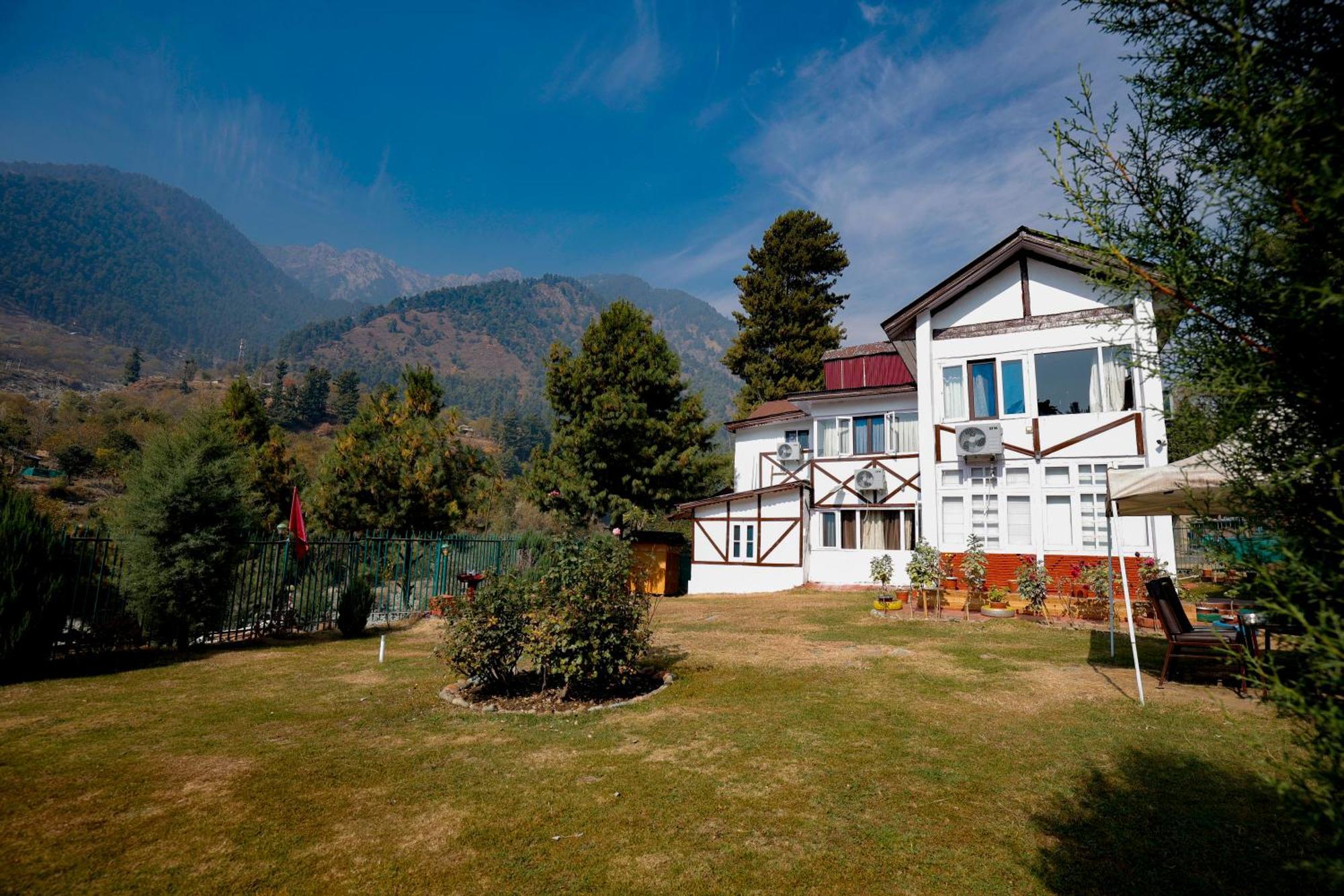 Walisons Peace Resort Pahalgām Esterno foto