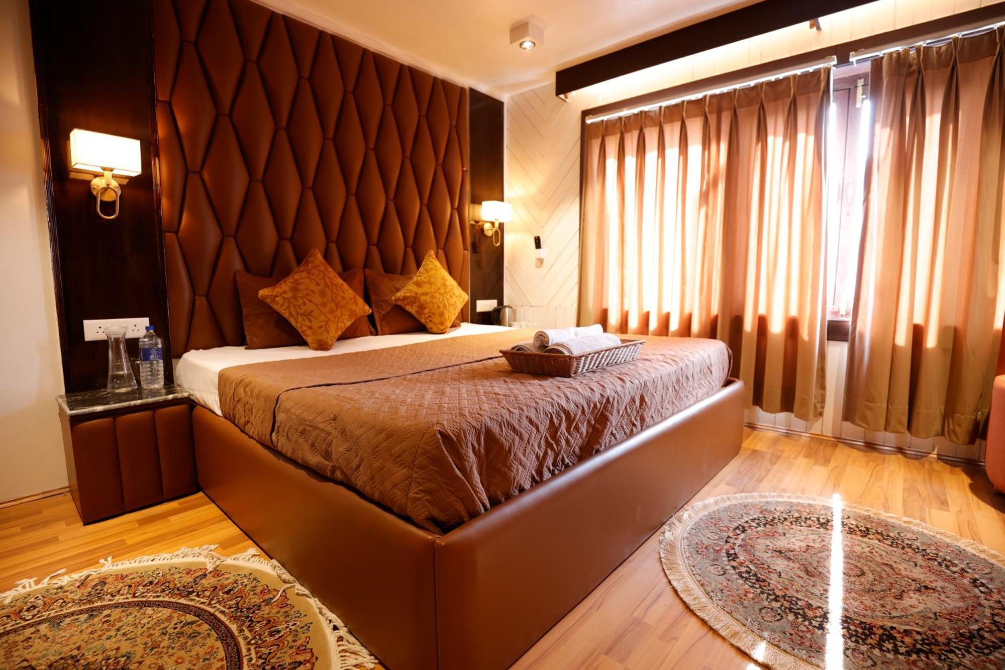 Walisons Peace Resort Pahalgām Esterno foto
